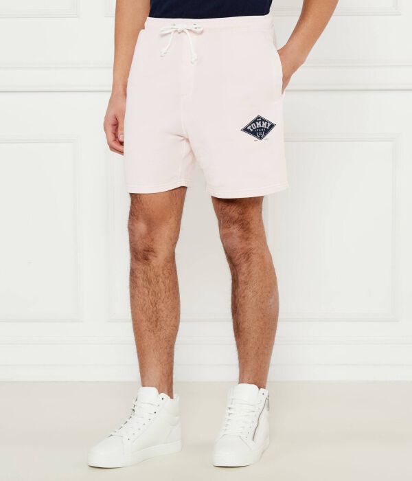 

Шорты Regular fit Tommy Jeans, коричневый