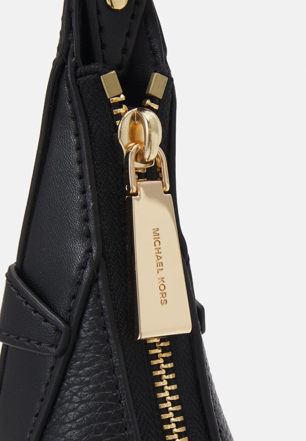 

Сумка для покупок Preston Crescent Hobo Michael Kors, черная