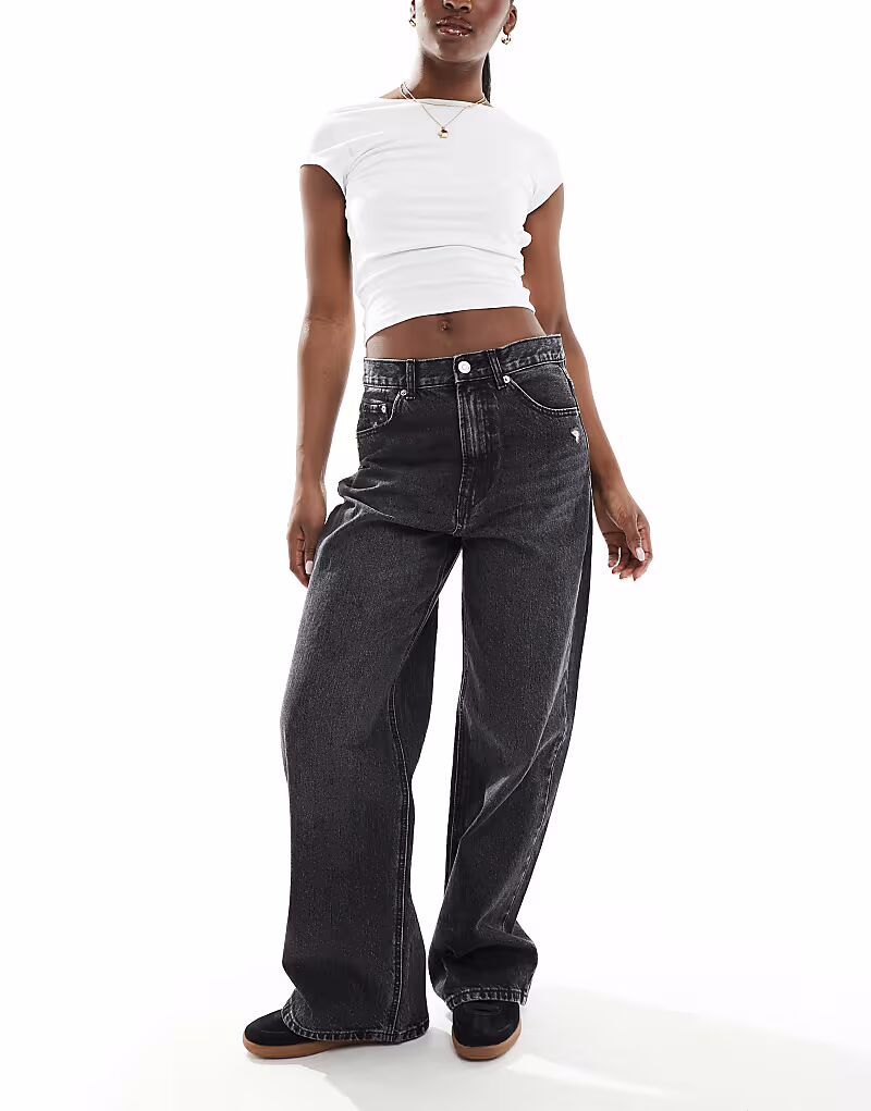 

Stradivarius - D88 - Джинсы прямого кроя черного цвета