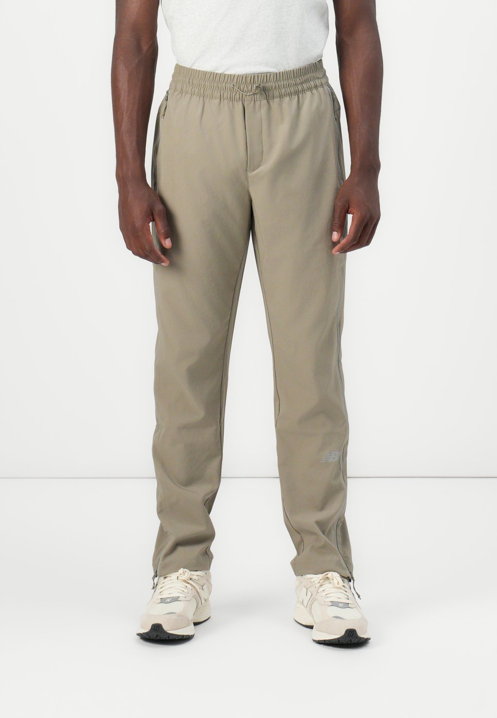 

Спортивные штаны UTILITY TROUSERS New Balance, светло-коричневый