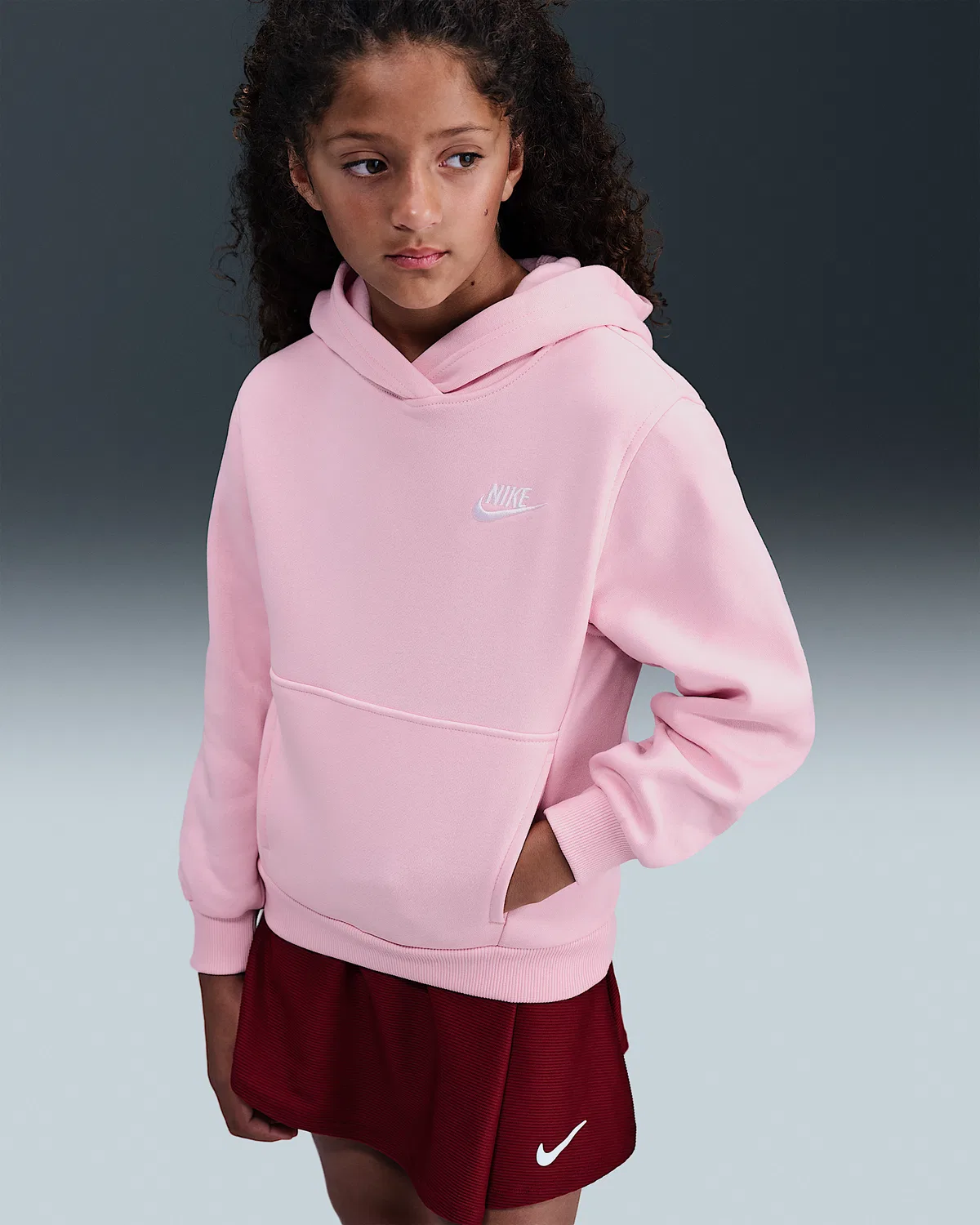 Детская толстовка Nike Sportswear Club Fleece, Medium Soft Pink/White — фото 2