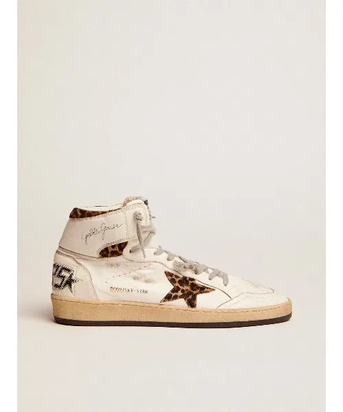 Кроссовки GOLDEN GOOSE Sky-Star из белой кожи с фирменной надписью на щиколотке и вставками из пони с леопардовым принтом.