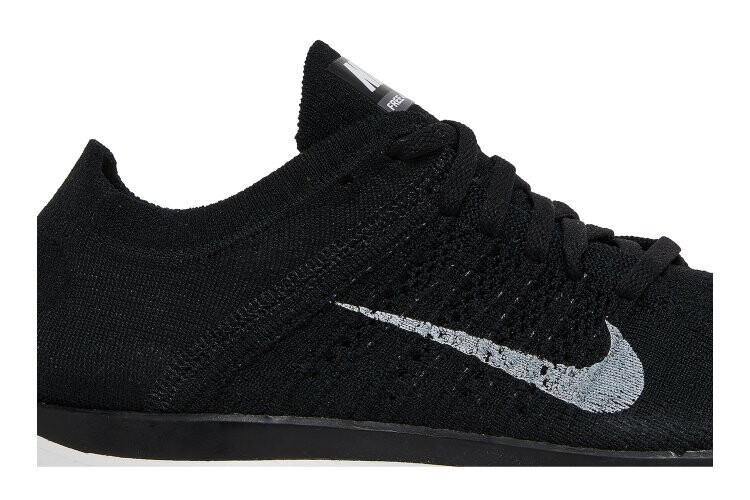 Кроссовки Nike Free 4.0 Flyknit 'Black', черный — фото 2