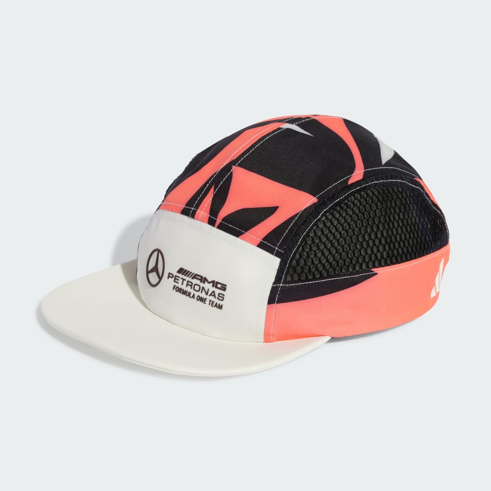 

Кепка Adidas Mercedes - AMG Petronas Formula One Team Summer Pack Graphic Five Panel Cap, цвет Off White/Aurora Ruby/Turbo/Black