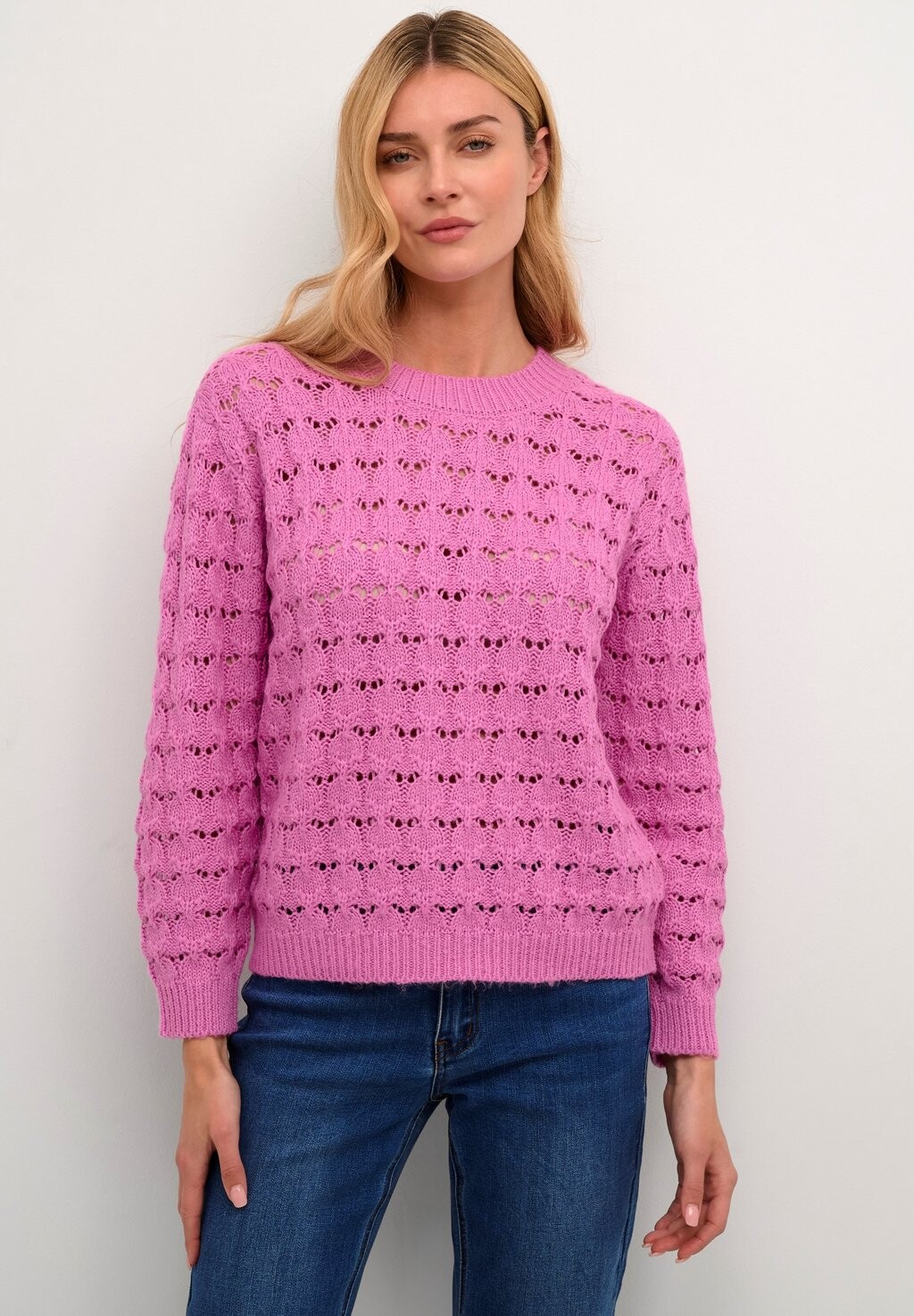 

Свитер Elena Kaffe, цвет cyclamen