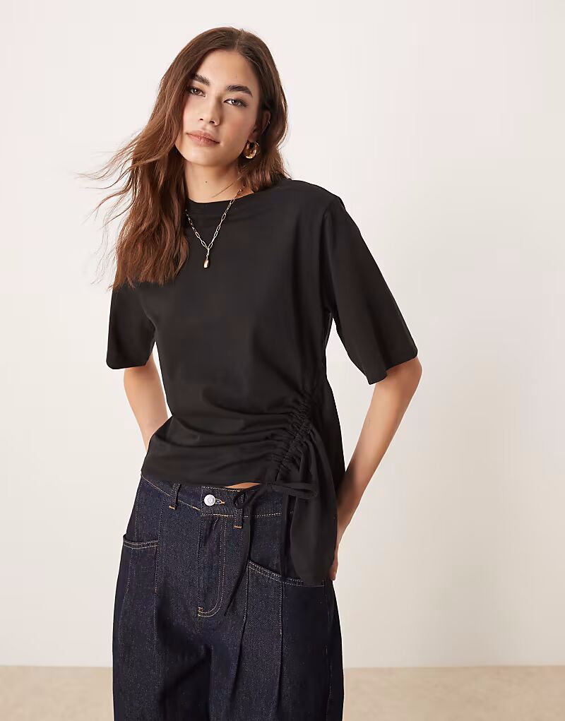 

Футболка ASOS DESIGN свободного кроя с завязками на шнурке, черный цвет