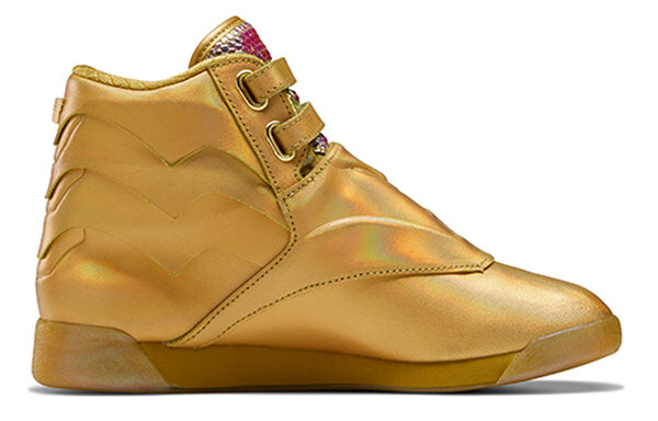 Кроссовки wonder woman 1984 x freestyle hi 'golden eagle armor' Reebok, золотой — фото 2