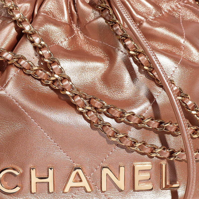 CHANEL Сумка-ведро из металлизированной телячьей кожи миниатюрная женская медная розовая — фото 3