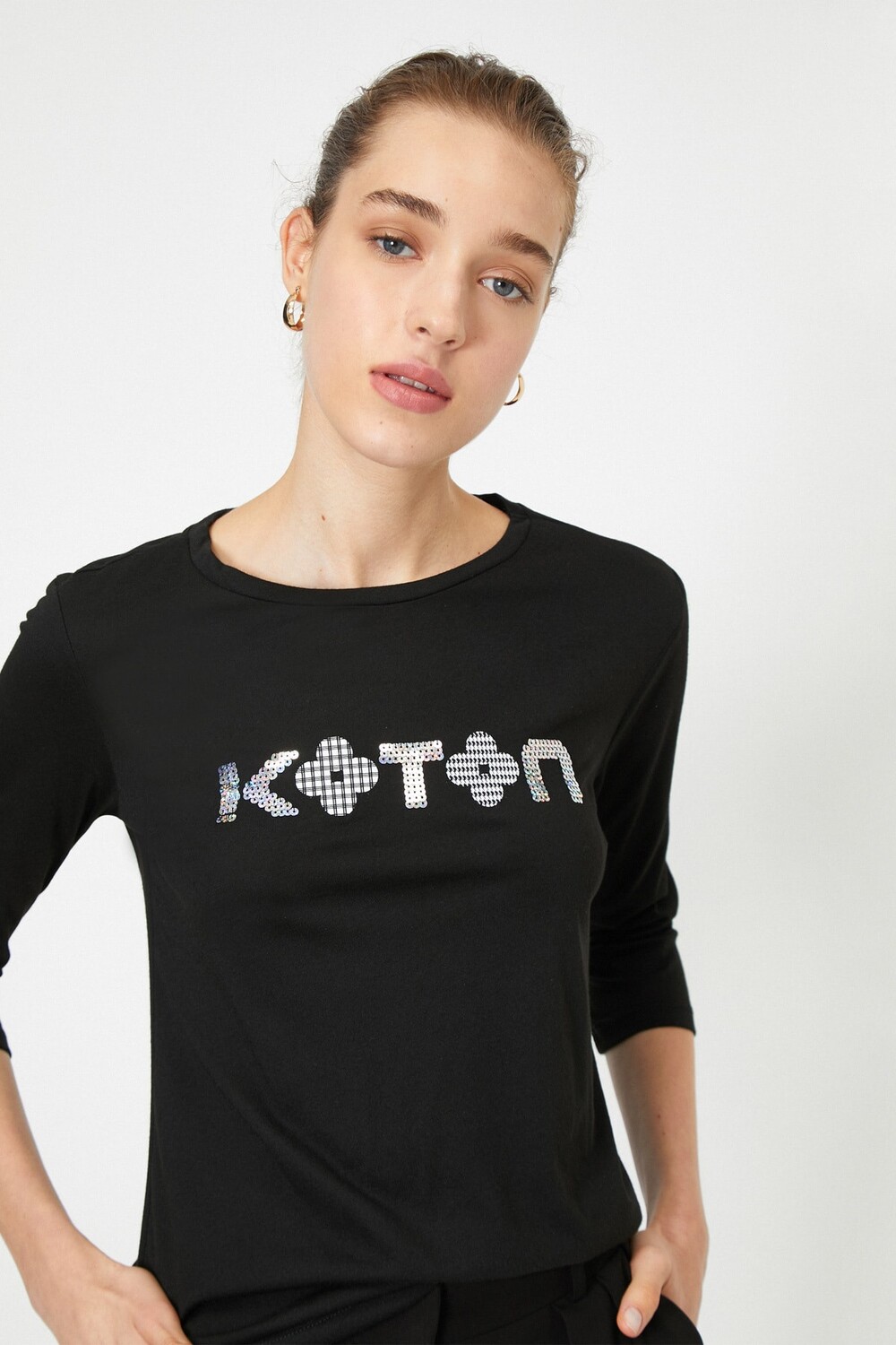 

Футболка с принтом и длинным рукавом Koton, черный