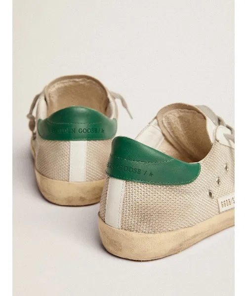 Мужские кроссовки GOLDEN GOOSE Super-Star из сетки с серой замшевой звездой и зелёной кожаной вставкой белые — фото 3