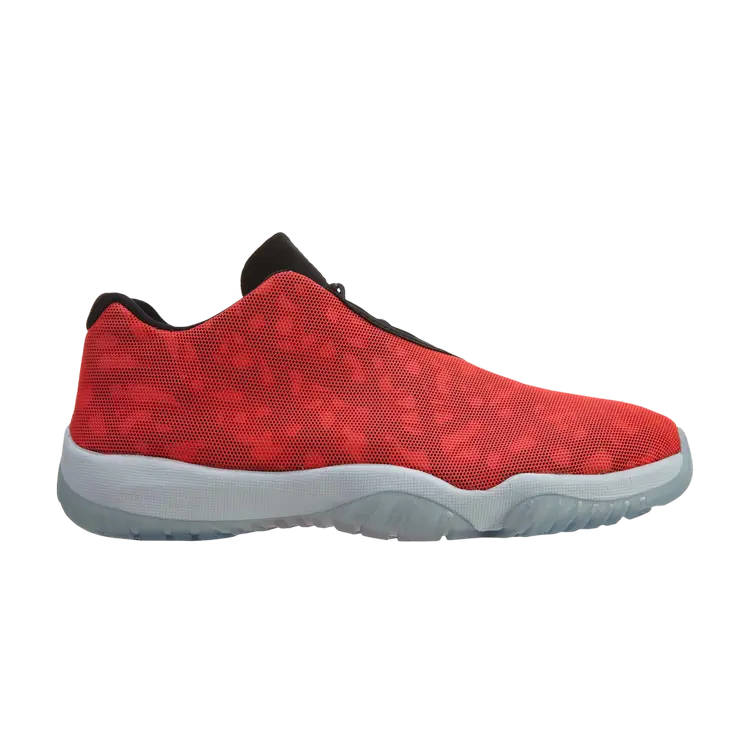 

Кроссовки Air Jordan Jordan Future Low 'Pink Camo', красный