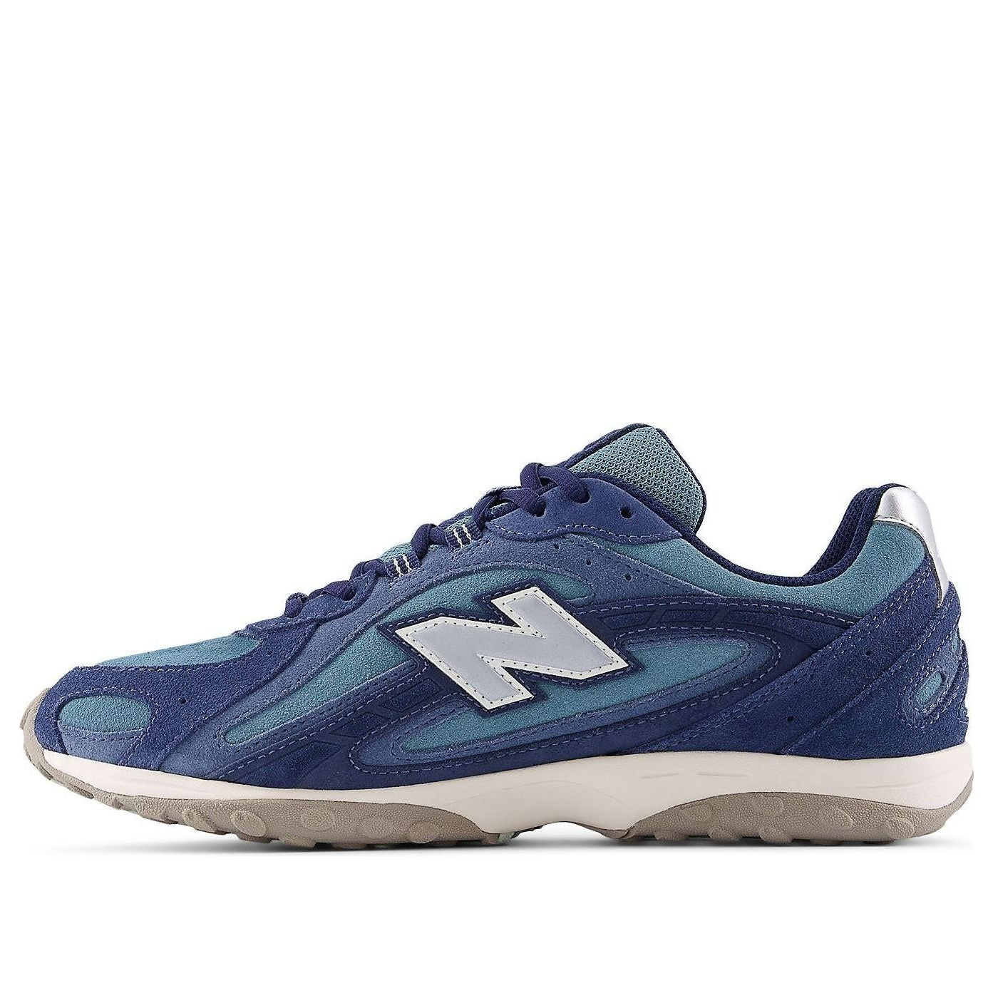 

Кроссовки New Balance 204L Suede Pack 'Navy Salt Water'