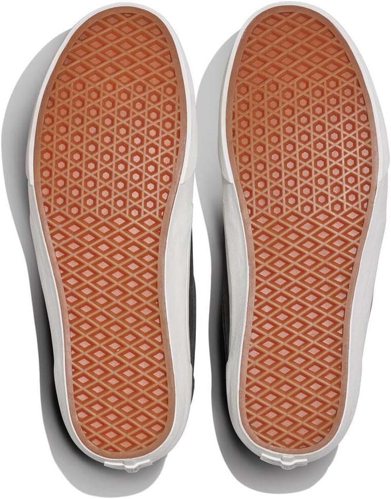Vans Mens Atwood Deluxe Shoe | Низкие модные кроссовки для работы, прогулок и повседневной носки, Soft Suede Black/Brown — фото 4