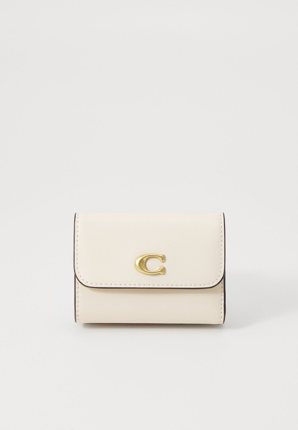 

Кошелек ESSENTIAL CARD HOLDER WALLET COACH, молочный