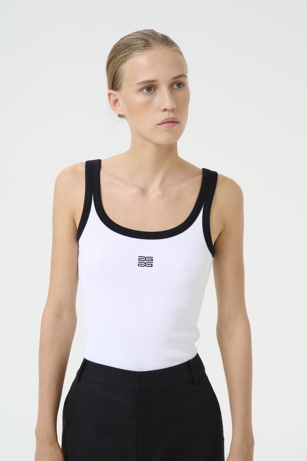 

Топ DREW LOGO TOP Gestuz, белый
