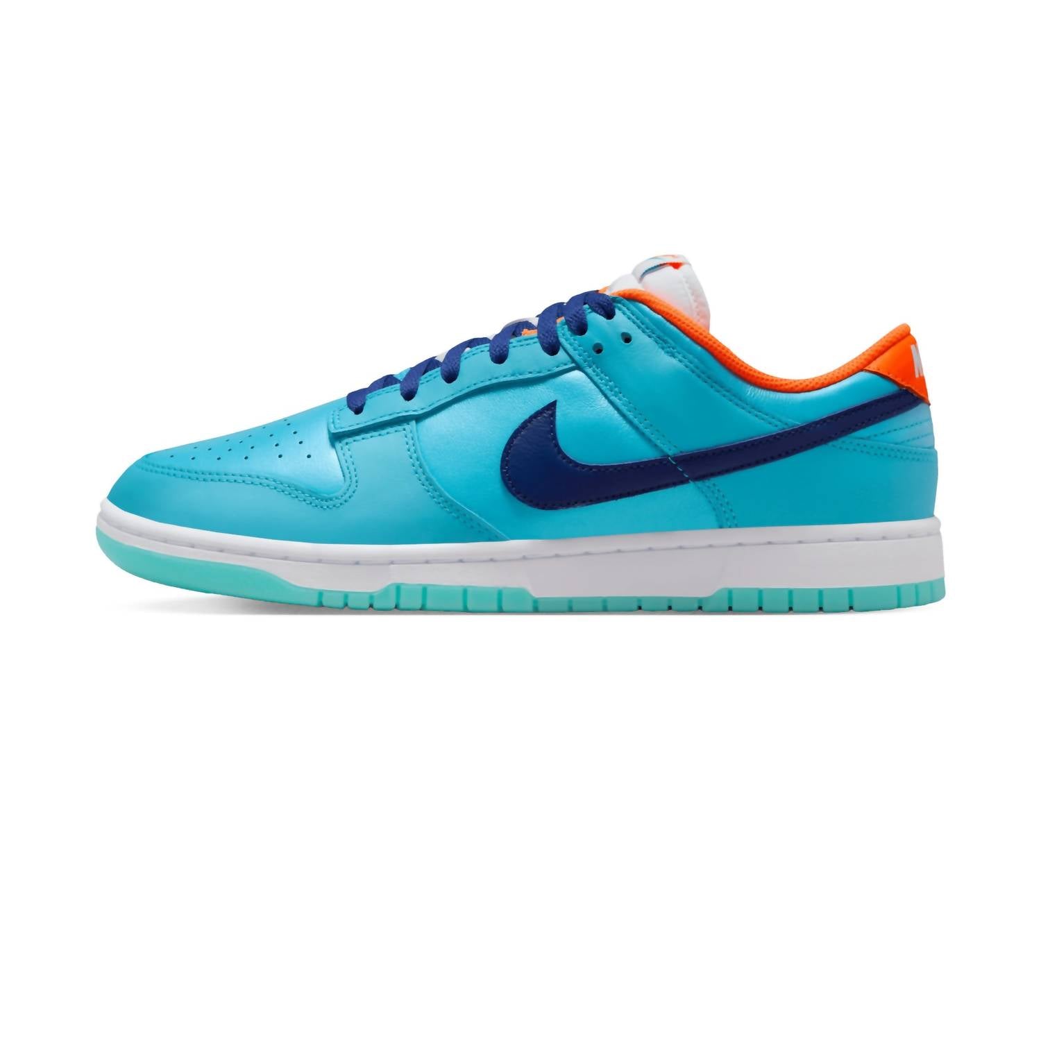 

Мужские кроссовки Dunk Low Se Splash в цвете Baltic Blue/Deep Royal Blue-Total Orange Nike