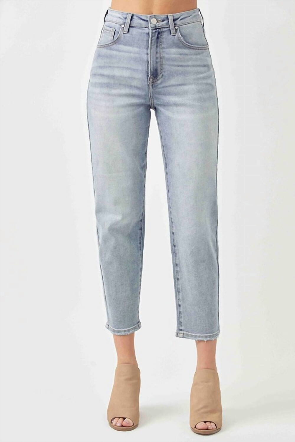 

Светлые джинсы Mom Fit RISEN