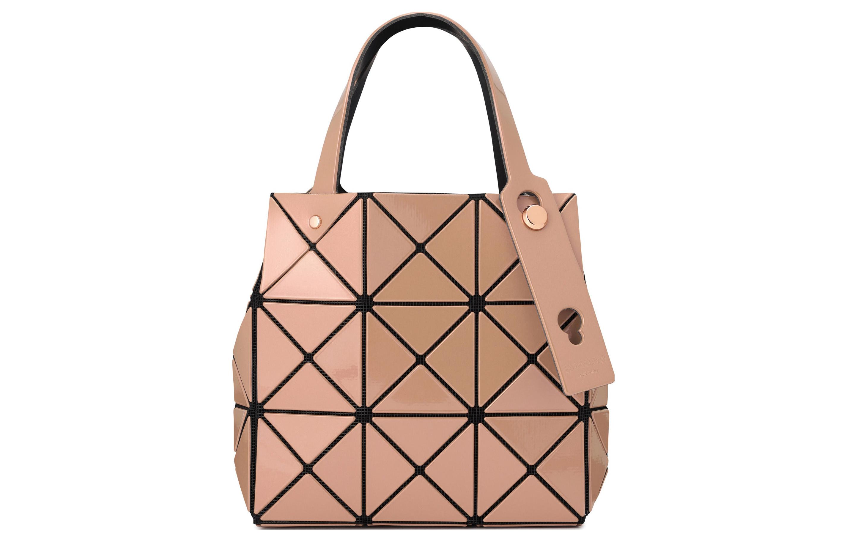 

Сумка женская из поливинилхлоридной смолы бежевая ISSEY MIYAKE