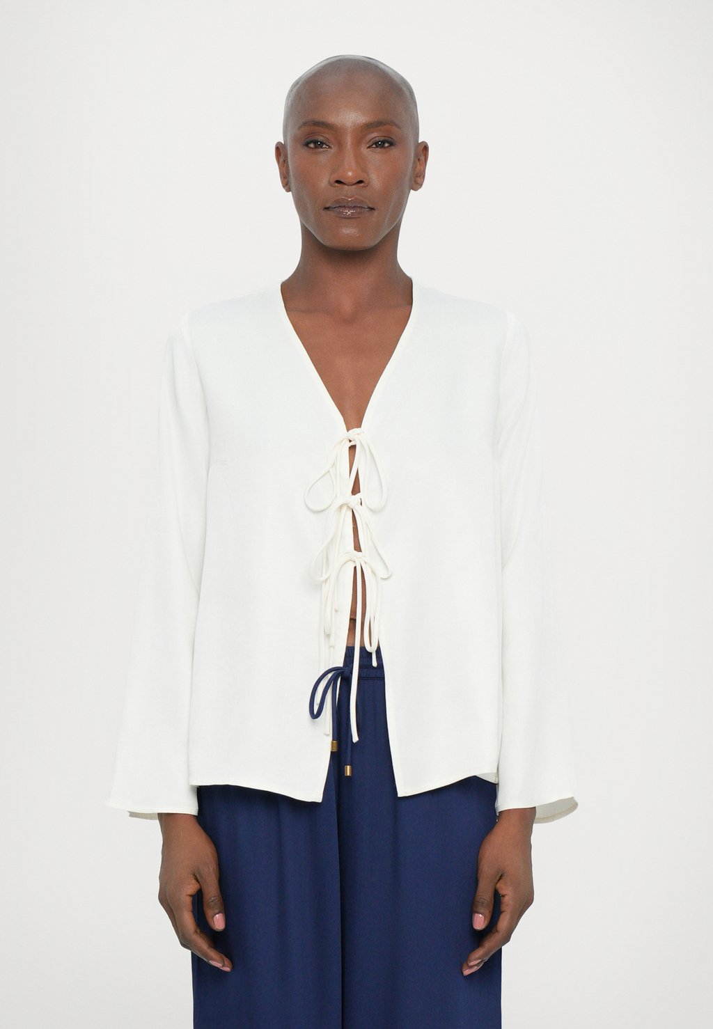 

Блуза MADDY BLOUSE Maisonêtre, кремовый