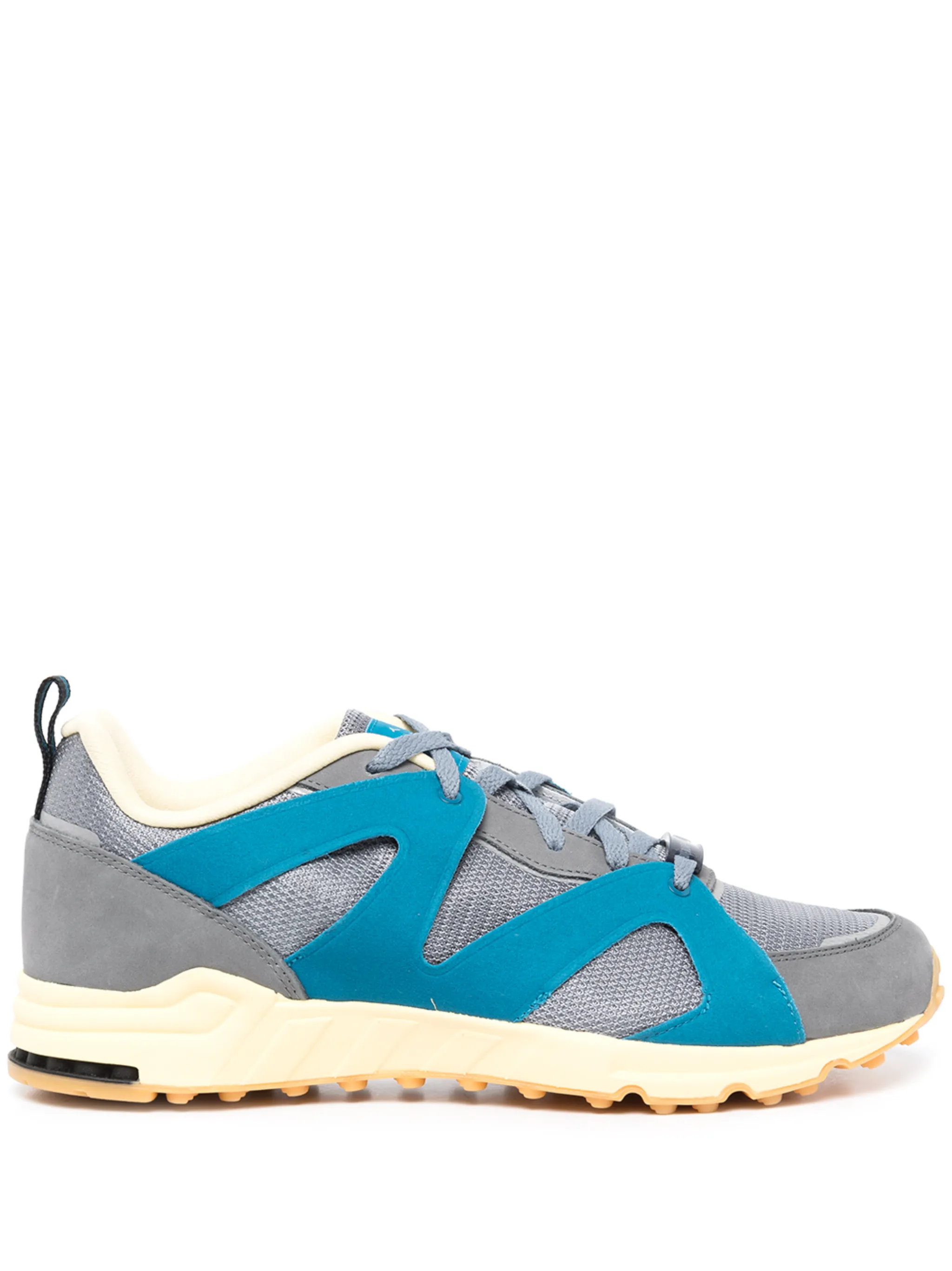 

Кроссовки на шнуровке Adidas, мультиколор