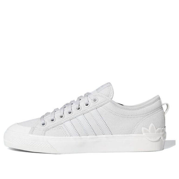 

Кроссовки nizza 'oversize heel logo - light solid grey' Adidas, серый