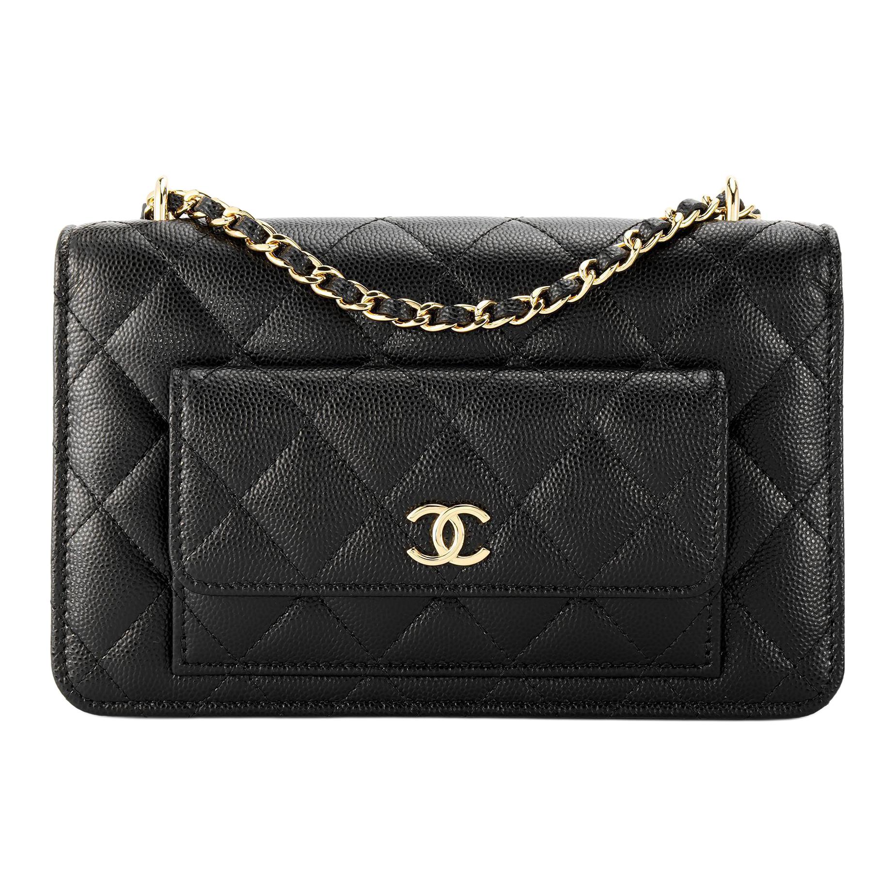 

Сумка через плечо из зернистой телячьей кожи черного цвета CHANEL