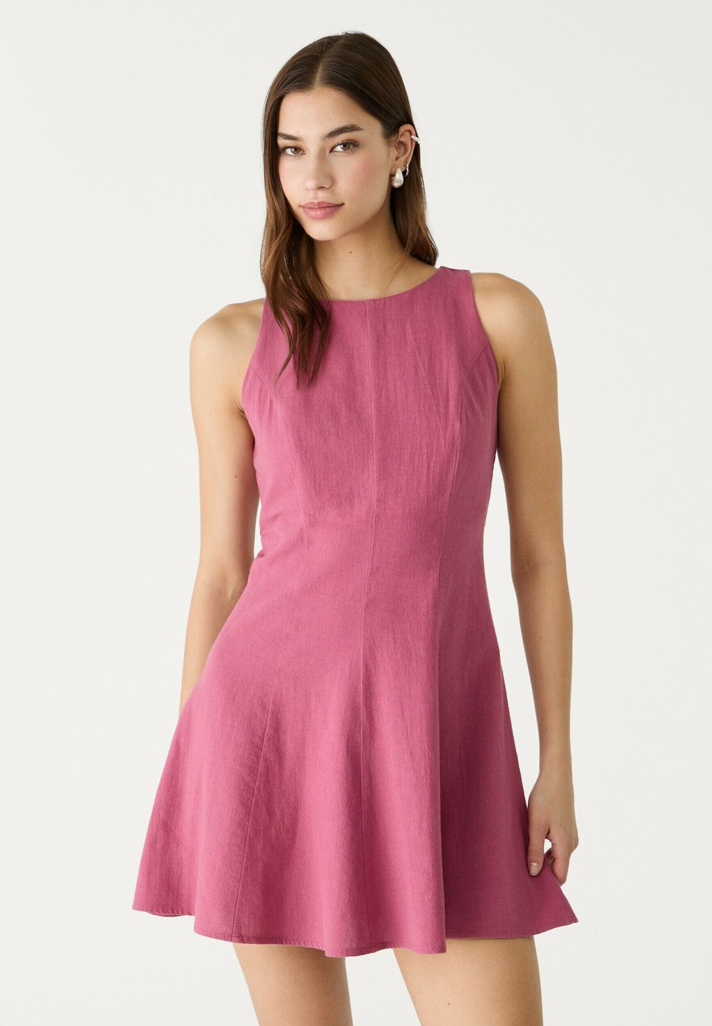 

Повседневное платье FLOWING Stradivarius, розовый