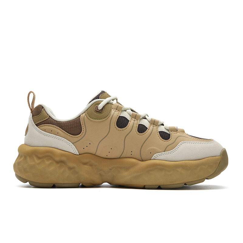 FILA Мужские повседневные кроссовки Low top с технологией MUFFIN Cushioning, устойчивые к истиранию, дышащие, легкие, цвет Brown White — фото 3