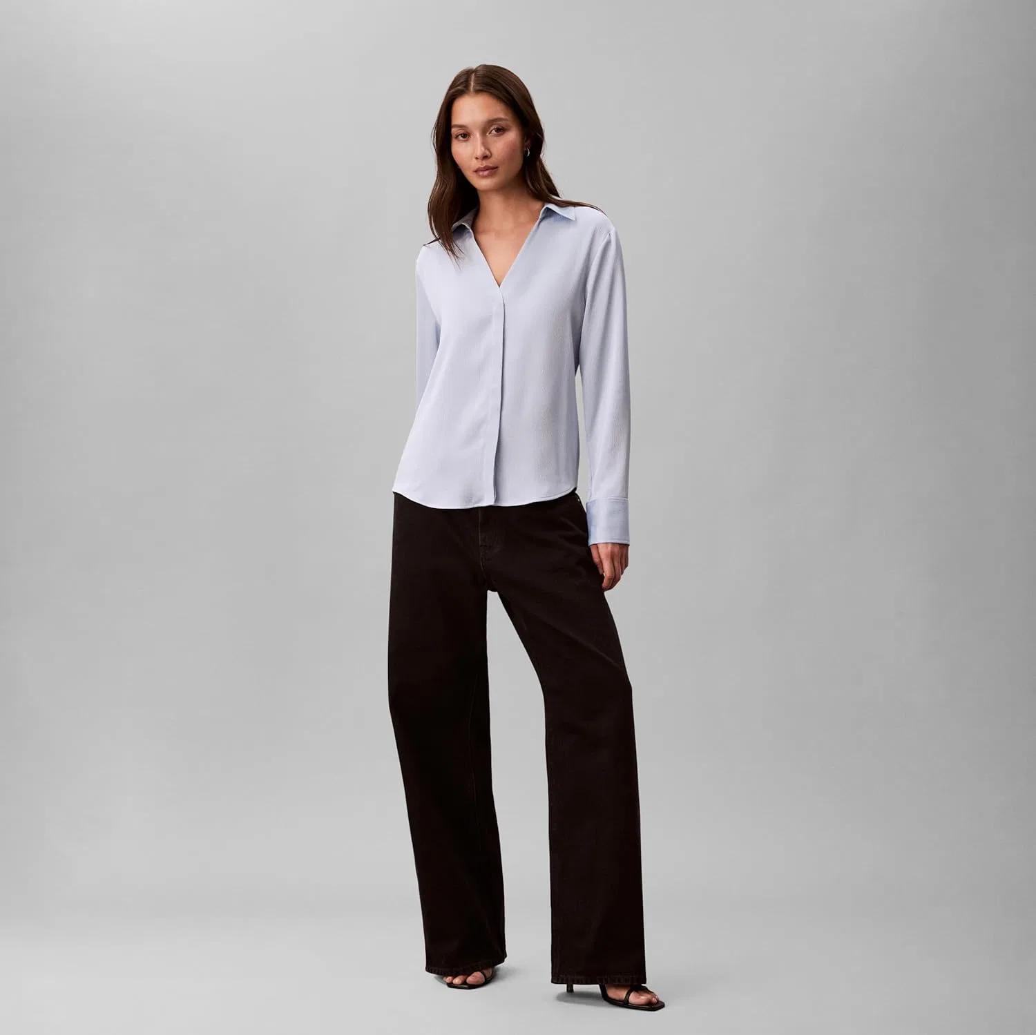 Блуза из сатина с фактурой молоточка, Calvin Klein, бриз-блю — фото 3