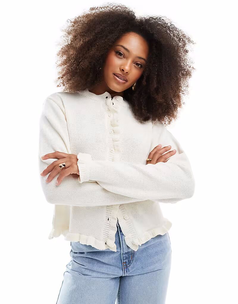 

Кардиган ASOS DESIGN цвета экрю с застежкой на пуговицы спереди и оборкой