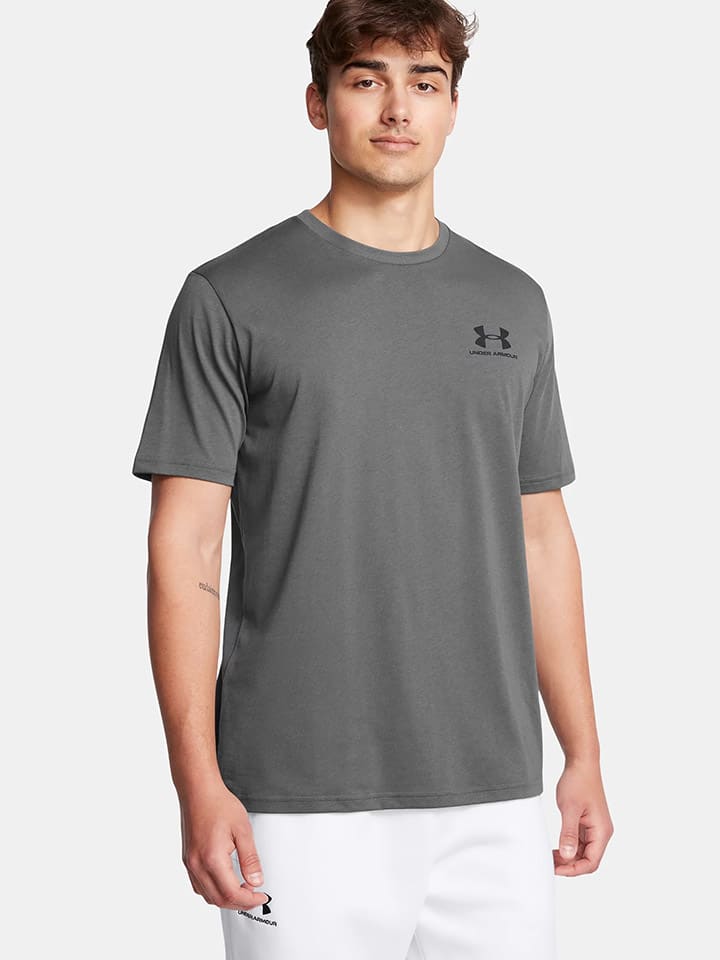 

Футболка Under Armour, серый