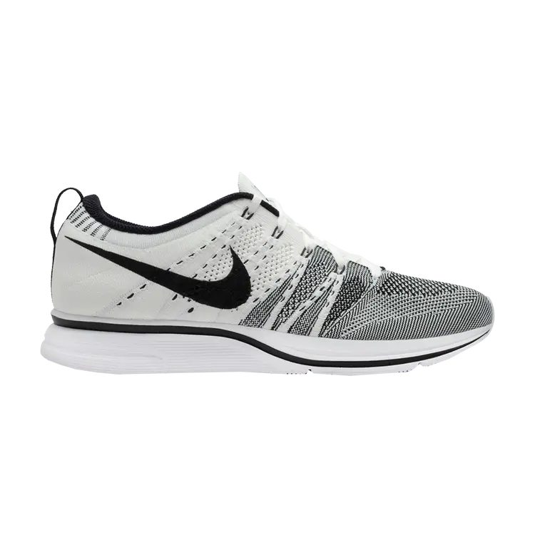 

Кроссовки Nike Flyknit Trainer 'White Black', белый