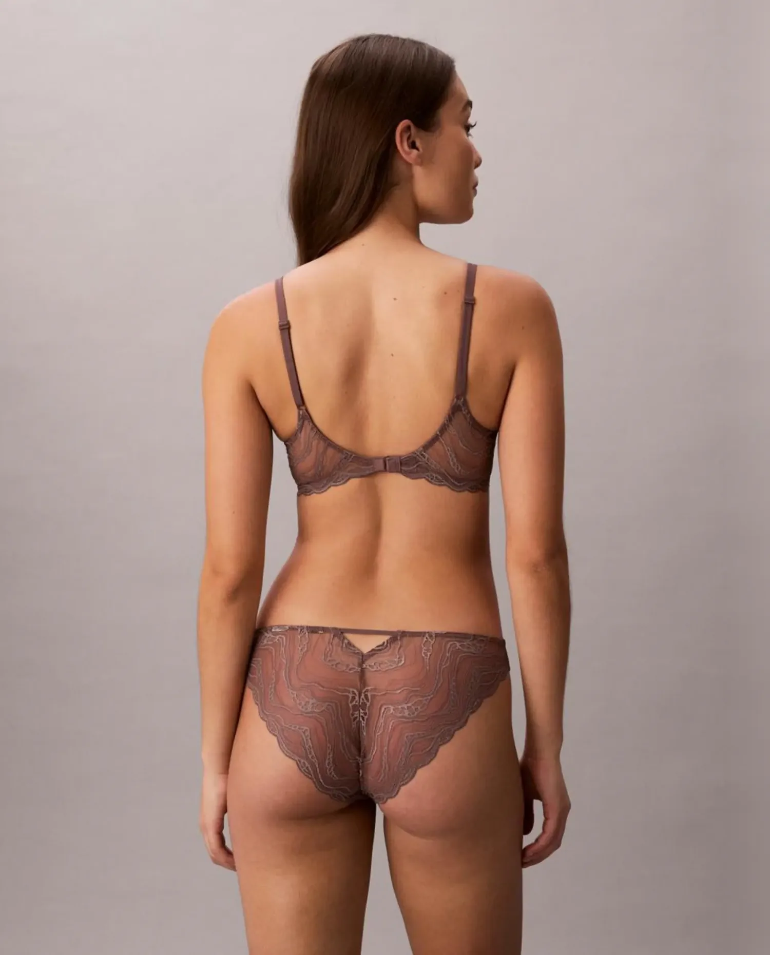 Глубокий кружевной бюстгальтер SENSUAL STRETCH LACE Calvin Klein, коричневый — фото 4