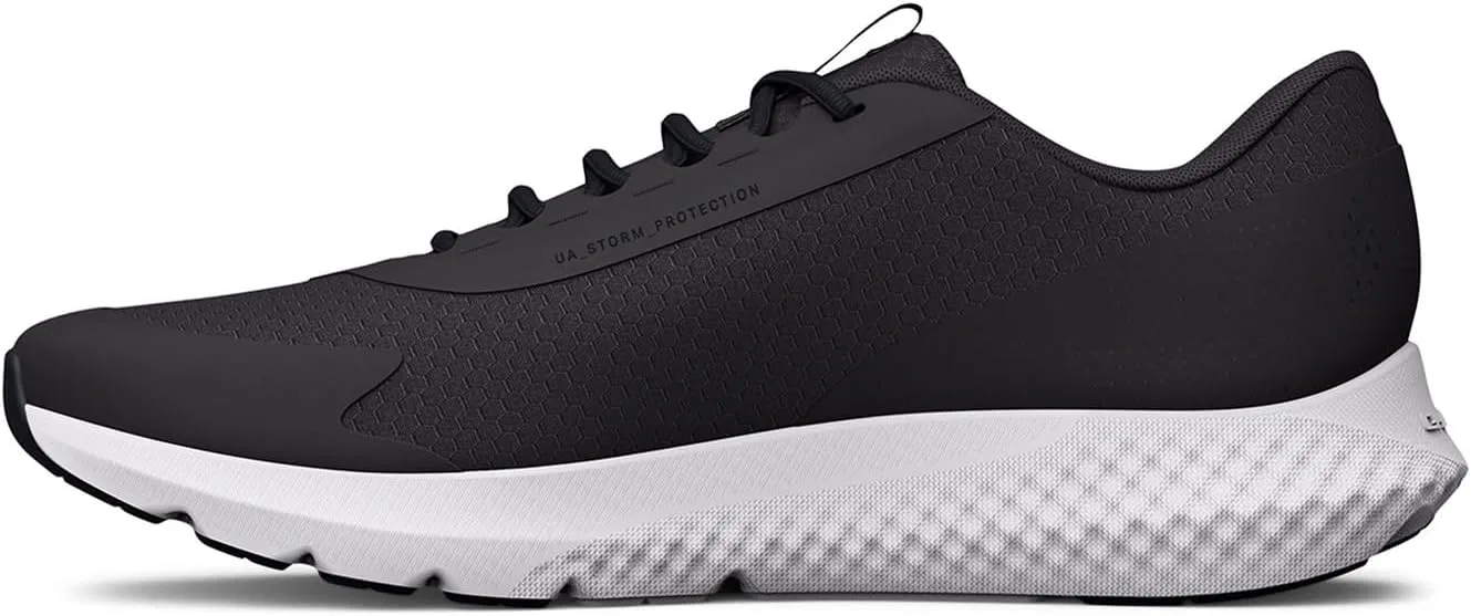 Мужские беговые кроссовки Under Armour Charged Rogue 3 Storm 3025523, цвет «Белая глина» — фото 3