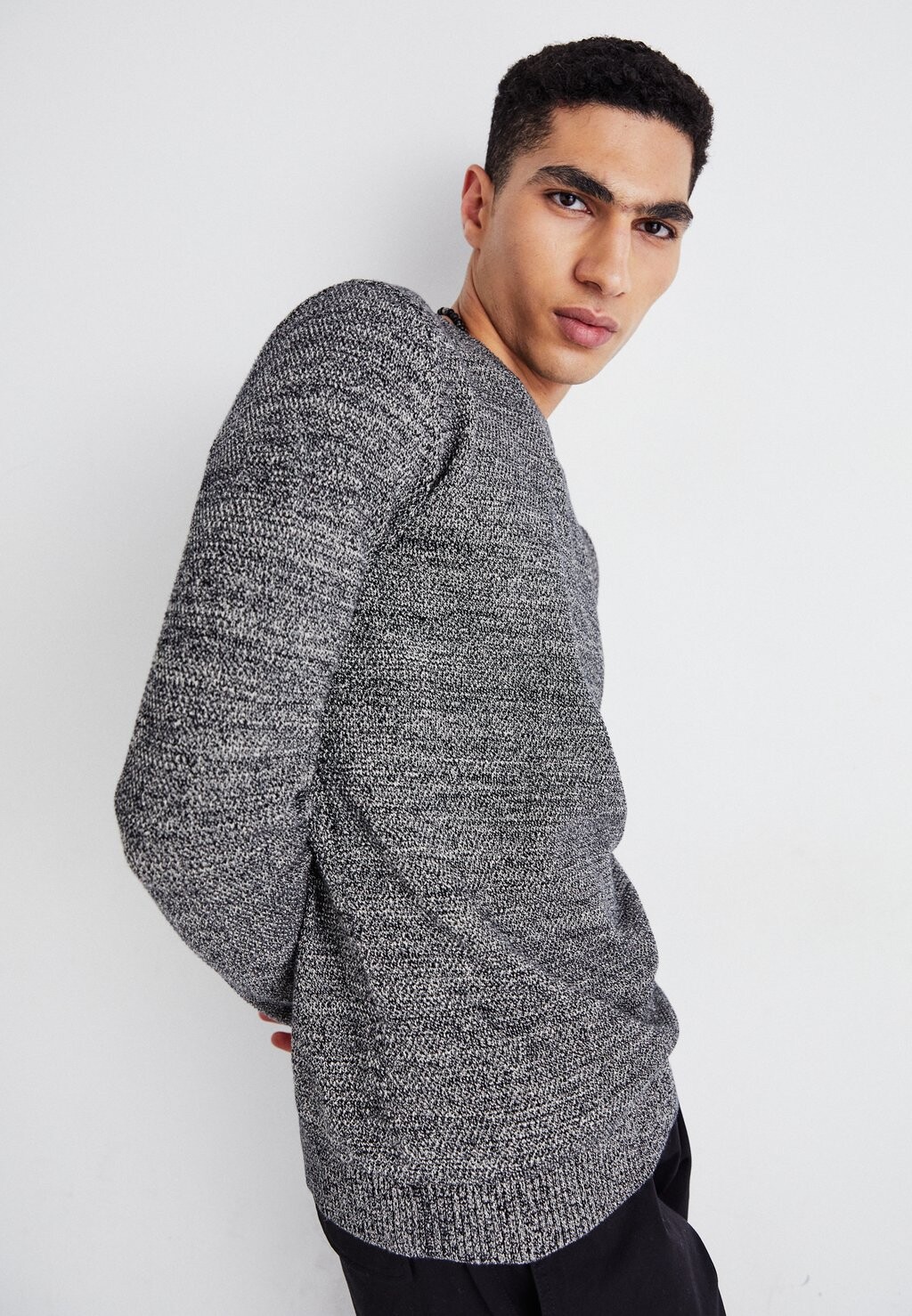

Свитер Slhmax Structure Crew Neck Selected, цвет oatmeal/black