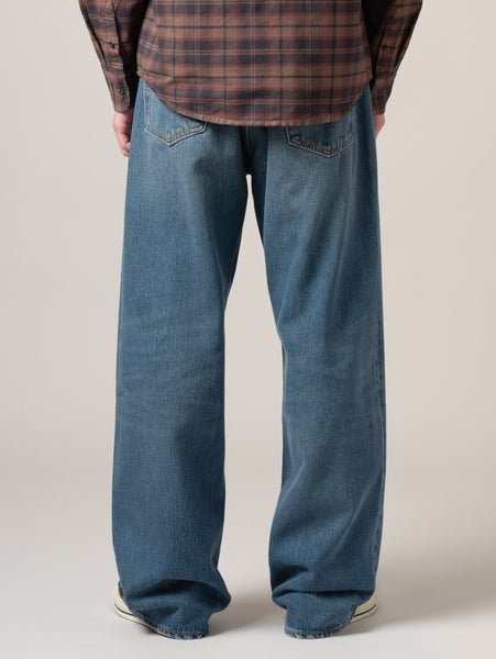 Свободные джинсы 501(R) среднего размера, цвет индиго Levi's, Medium Indigo - Worn In — фото 4