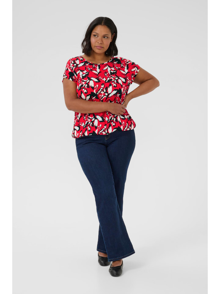 

Блузка с короткими рукавами KCami свободного кроя в цвете True Red/Pink Graphic Flower. KAFFE curve