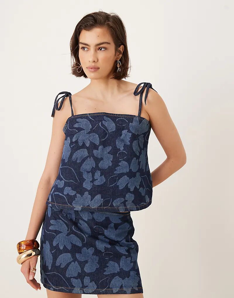 

Джинсовый топ ASOS DESIGN с завязками и цветочным принтом в стиле индиго — часть комплекта