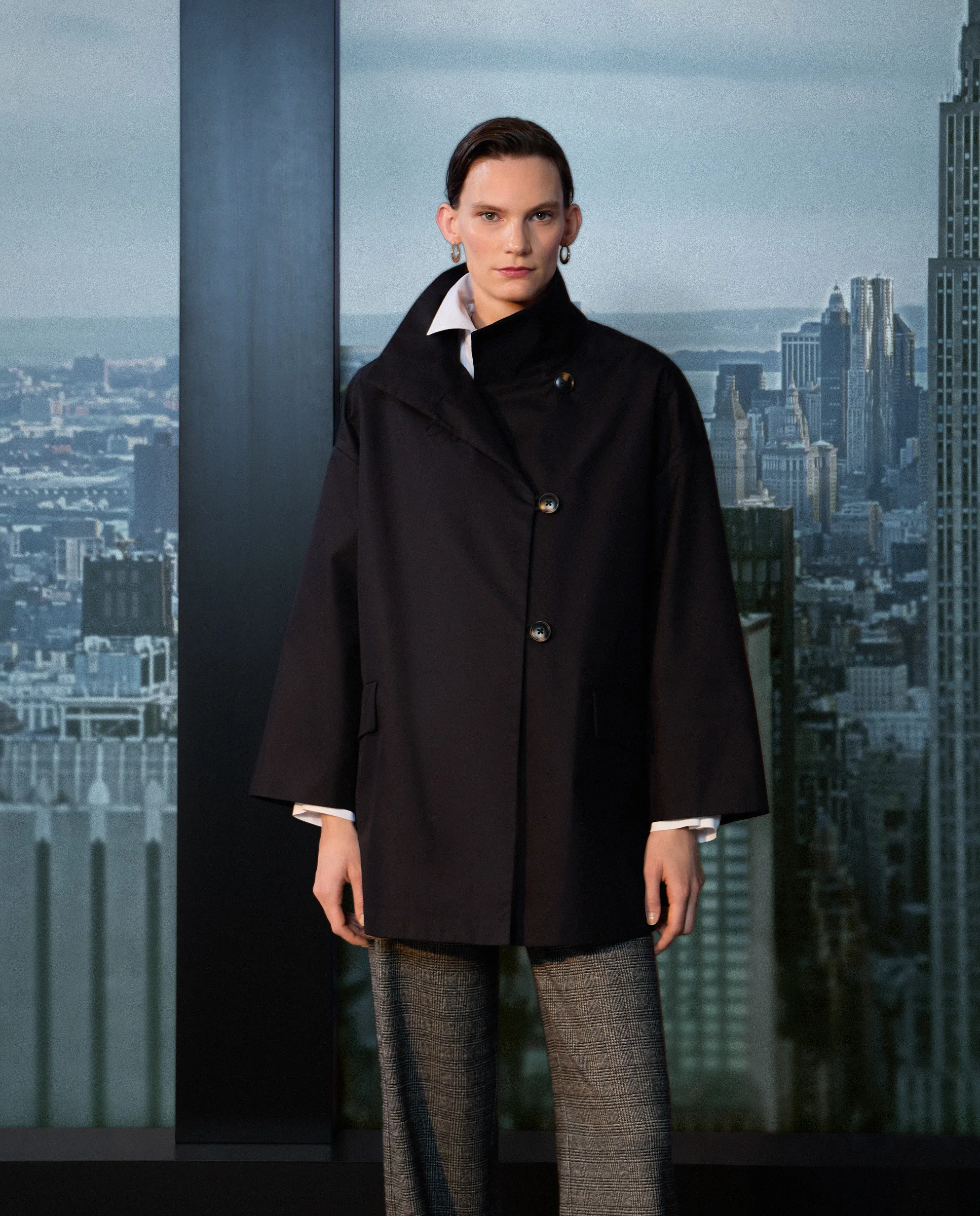 

Женский короткий гладкий плащ Woman Limited El Corte Inglés, темно-синий