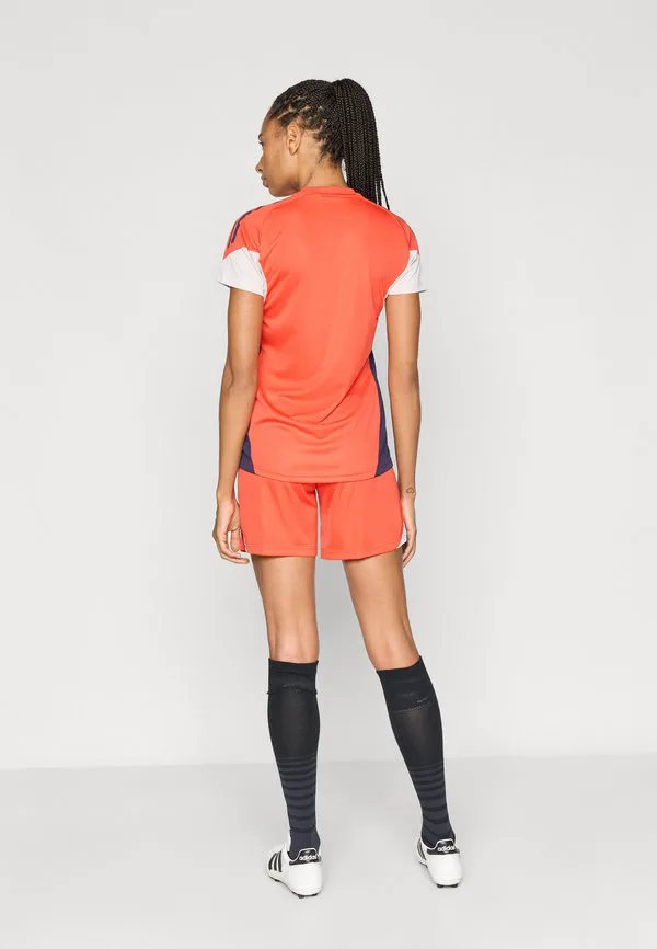 Женские тренировочные шорты фк бавария, клубная форма Adidas Performance, Red — фото 3