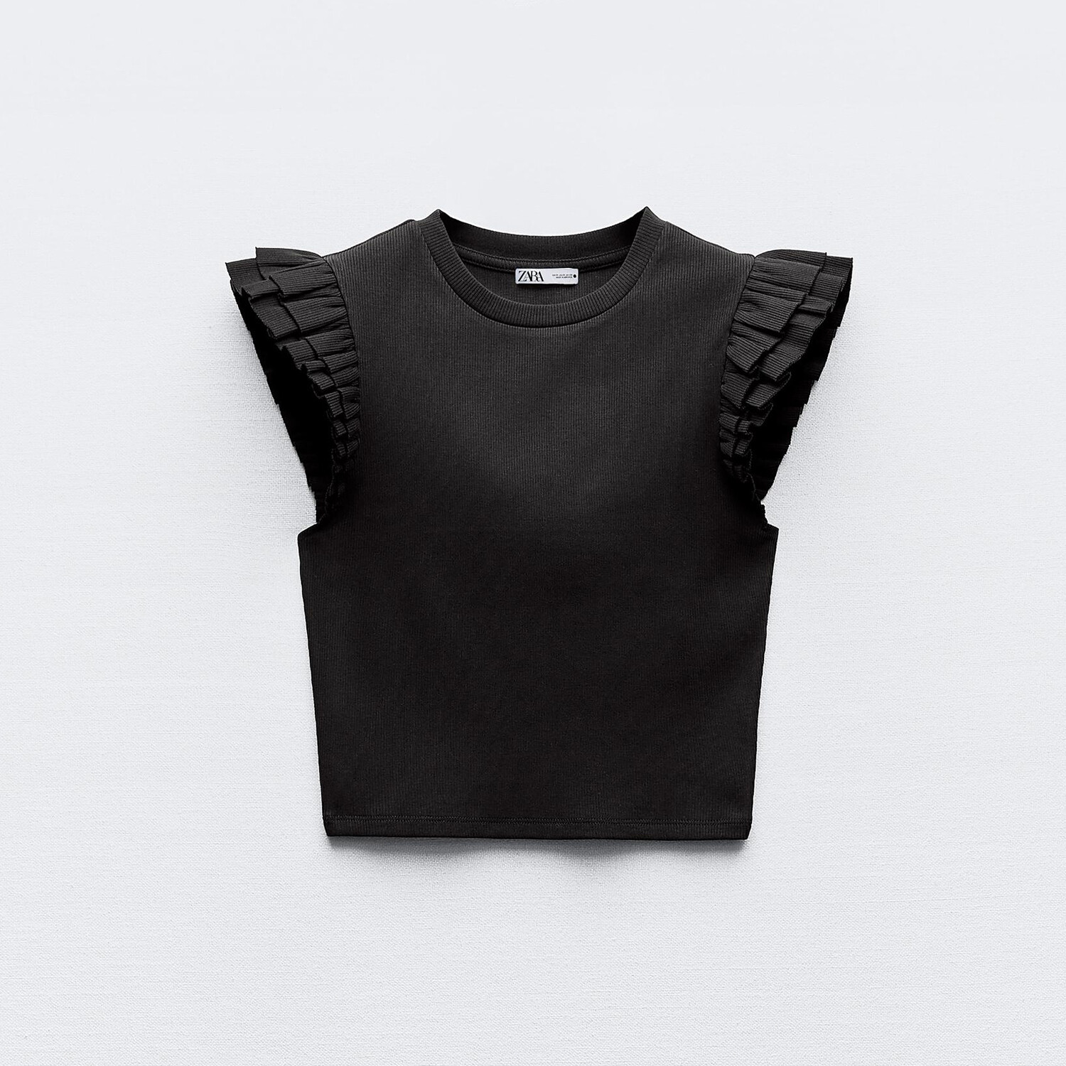 

Футболка Zara Ribbed With Ruffles, черный