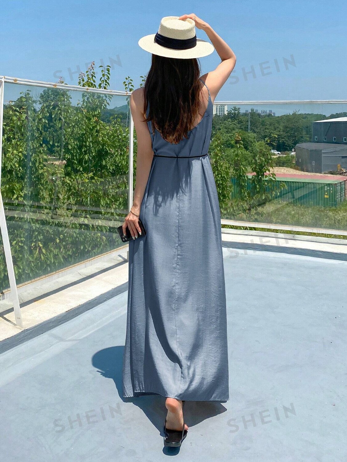 

Платье Cami, Однотонное, украшено поясом Dazy, синий