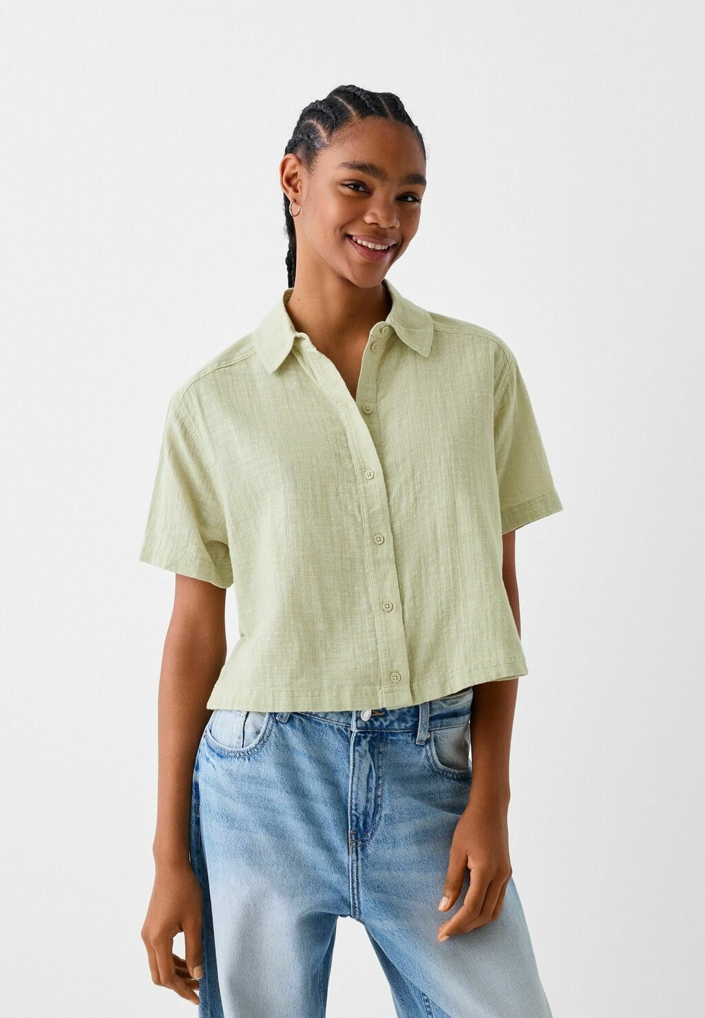 

Блузка-рубашка SHORT SLEEVE TEXTURED RUSTIC Bershka, цвет light green