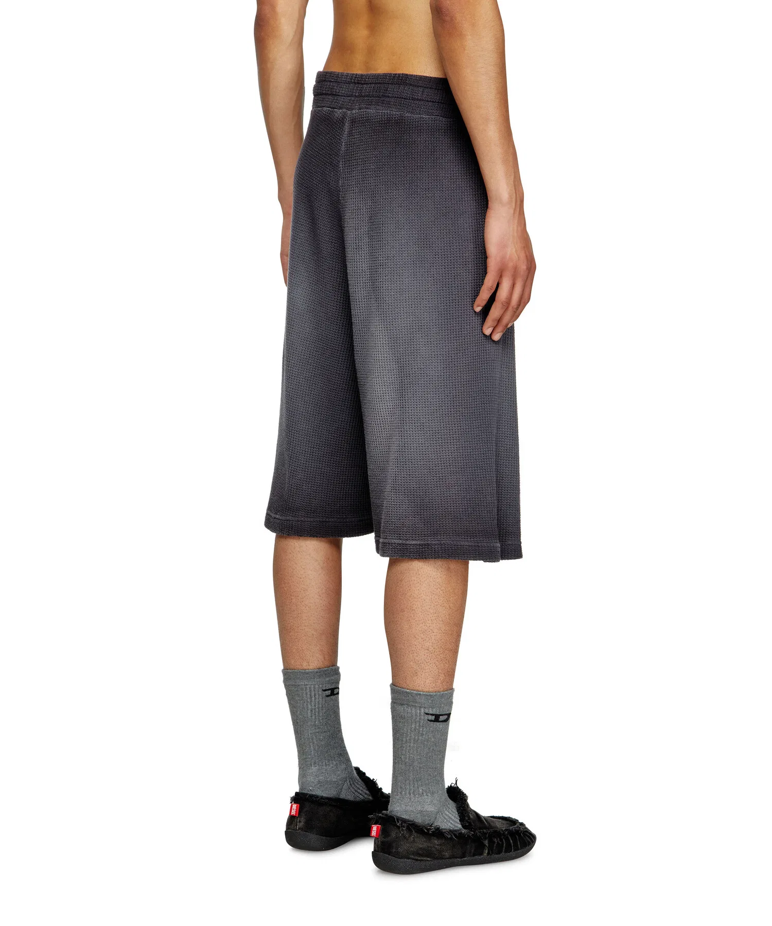Мужские шорты DIESEL P-WARKY-SHORT с принтом — фото 3