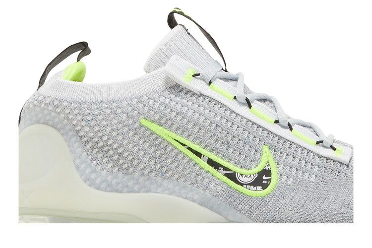 Кроссовки Nike Air VaporMax 2021 Flyknit GS 'Wolf Grey Volt', серый — фото 3
