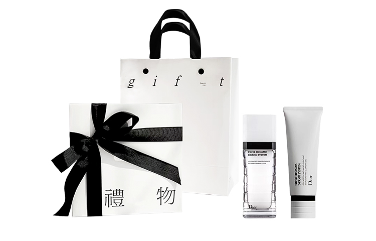 

Наборы для ухода за кожей для мужчин DIOR