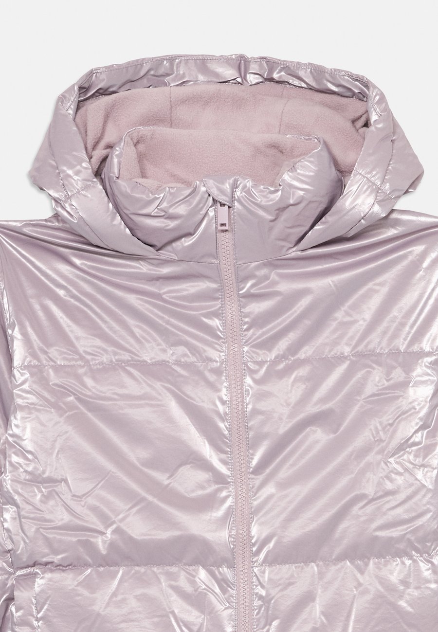 Зимняя куртка GAP KIDS COLDCONTROL MAX SHINE PUFFER JACKET, Orchid Purple/Lilac — фото 3