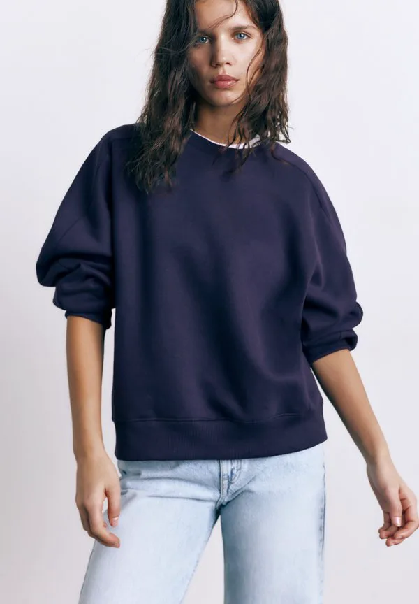 

Толстовка с детальной отделкой швов Pull&Bear, Mottled Dark Blue, Синий, Толстовка с детальной отделкой швов Pull&Bear, Mottled Dark Blue