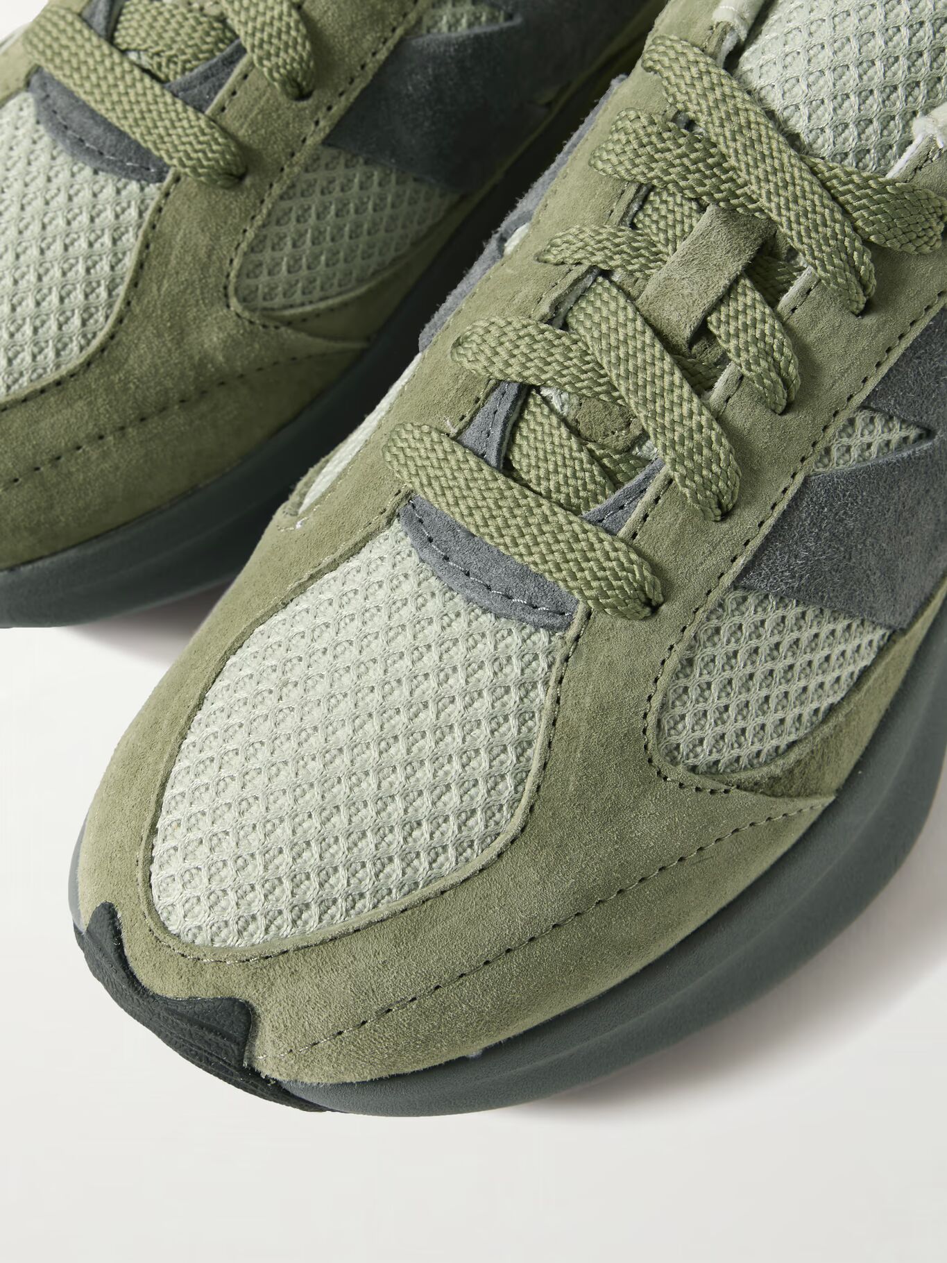 

Кроссовки WRPD Runner из замши и сетки NEW BALANCE, хаки