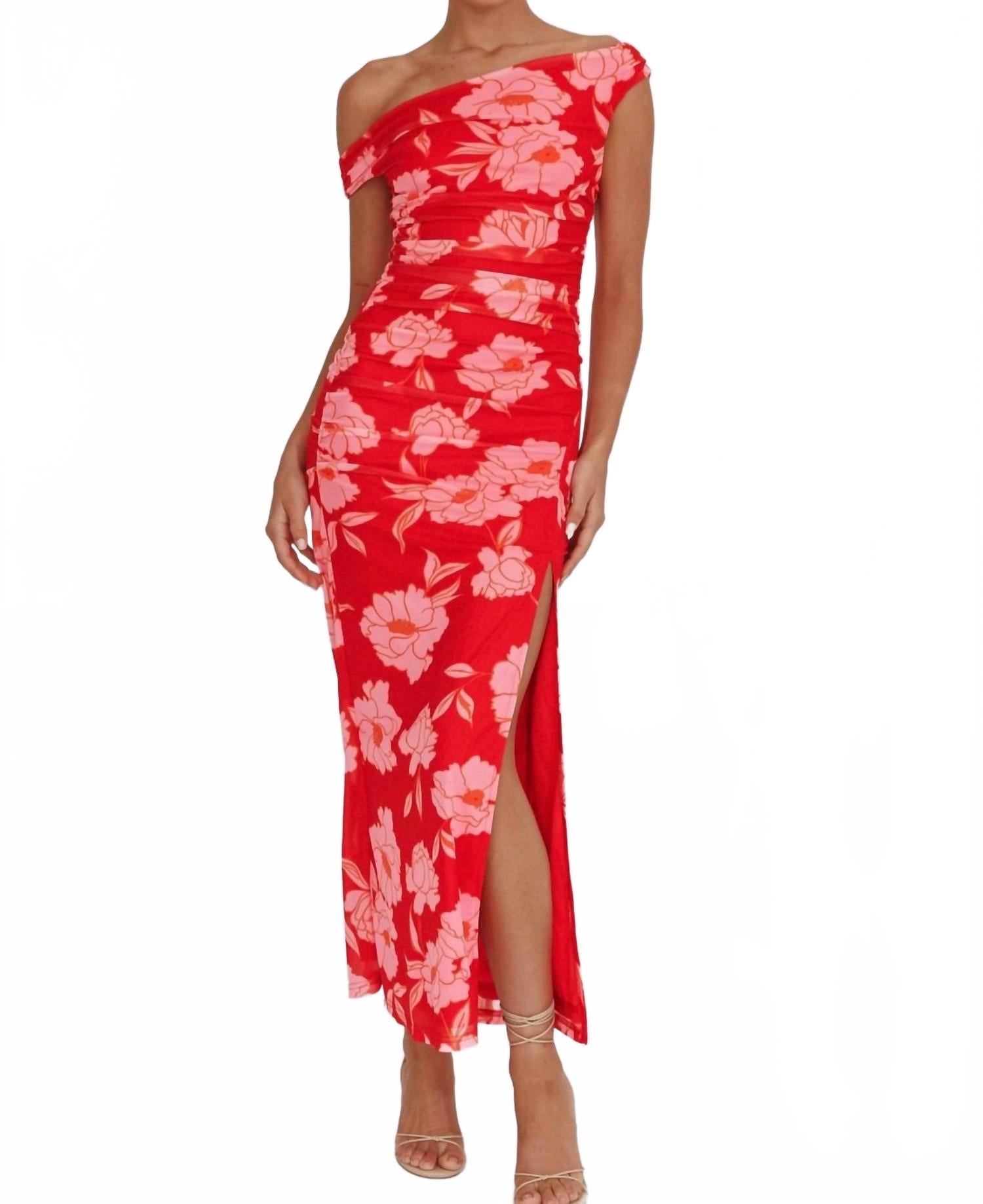 

Романтическое платье макси с цветочным принтом в красном One and Only Collective